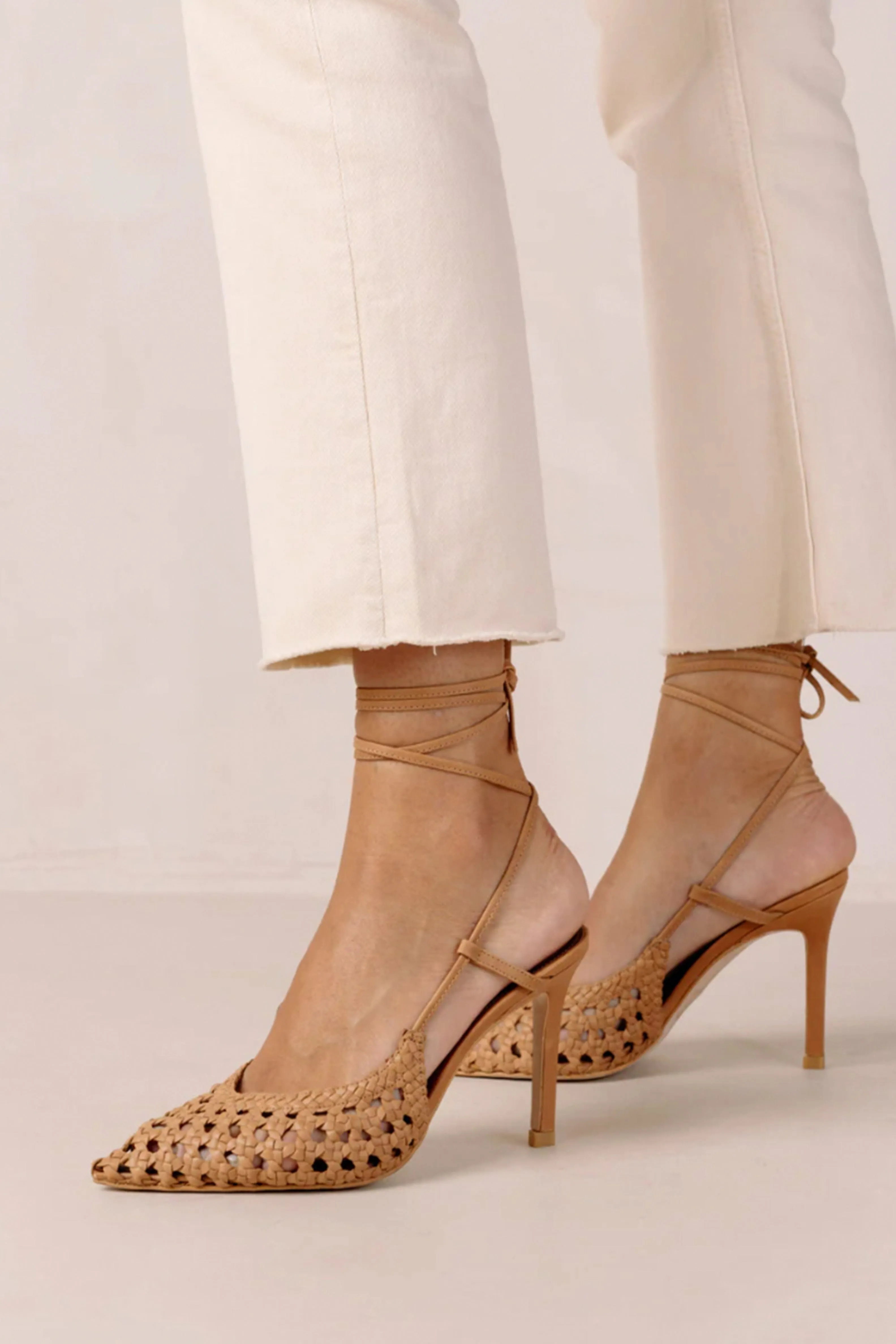 ALOHAS | Sandstorm Leather Heels - Carmel