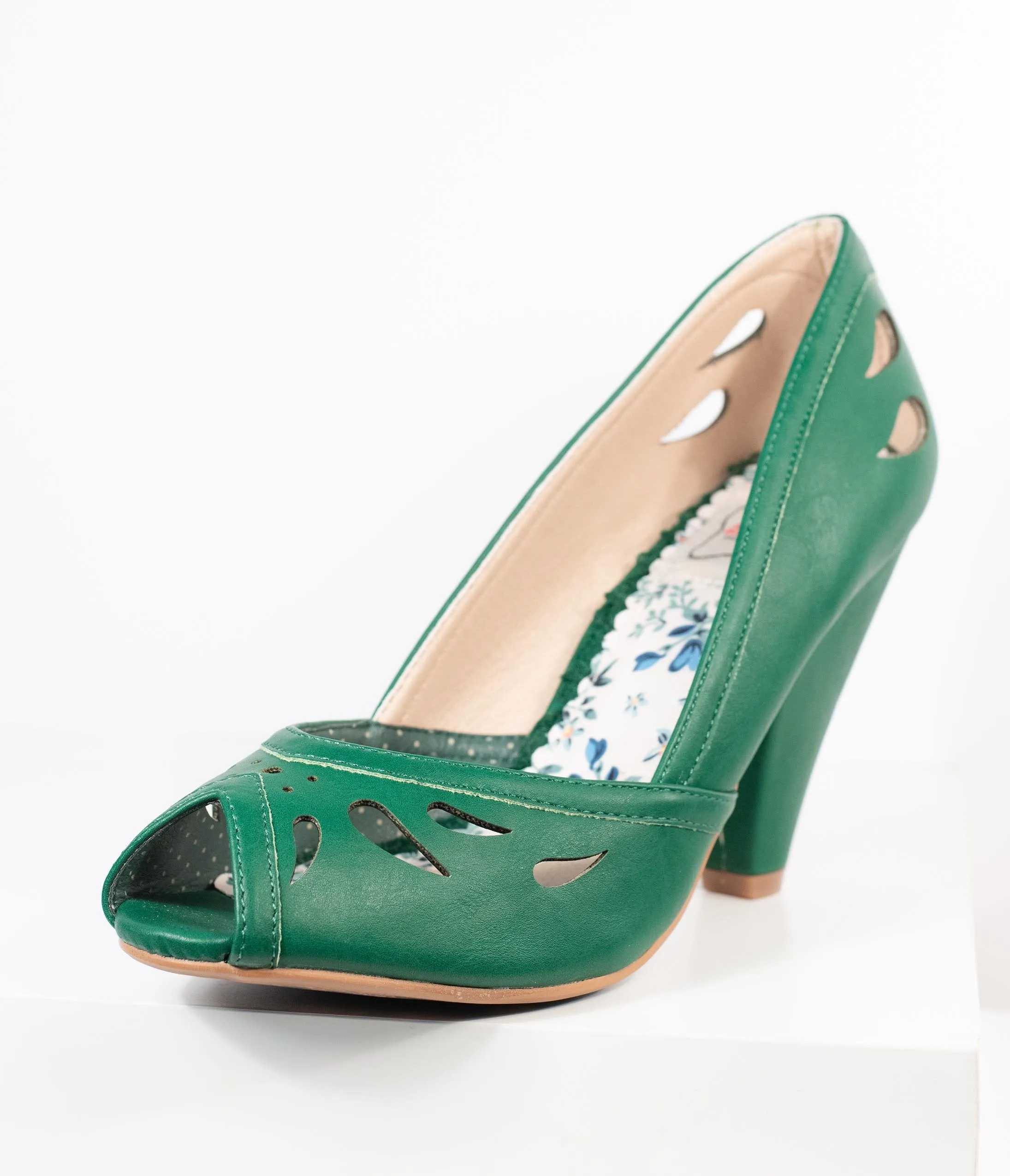 Bettie Page Green Leatherette Peep Toe Marilyn Pumps