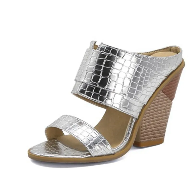 Glamorous Alligator Patchwork Slingbacks with Chunky Heels