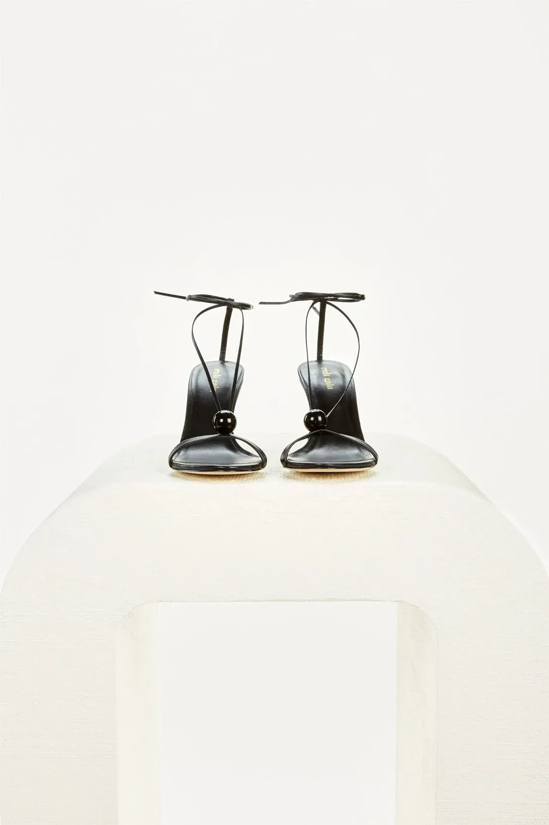 Karina Sandal - Black