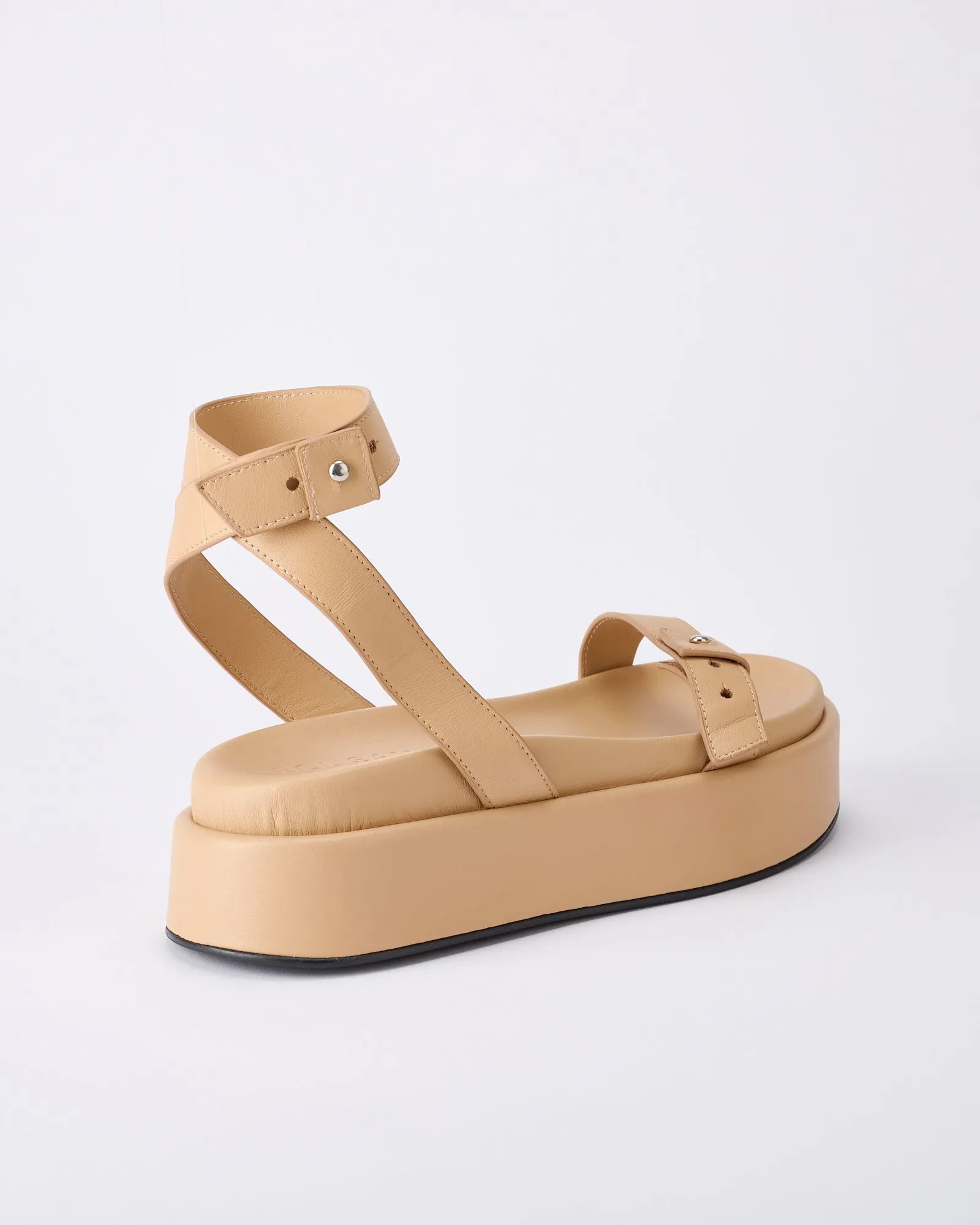 Ophelia Flatform Tan